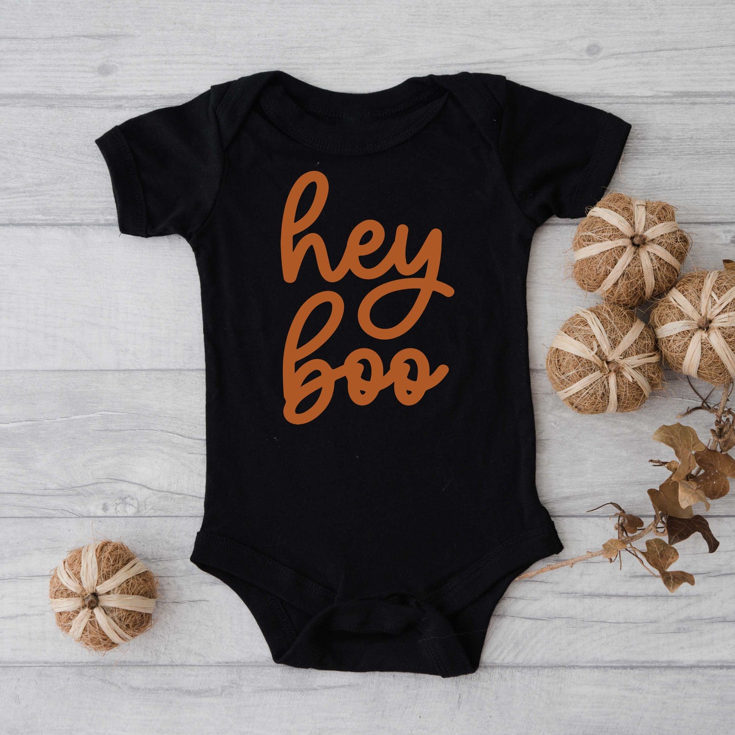 Hey Boo Cursive | Baby Graphic Short Sleeve Onesie