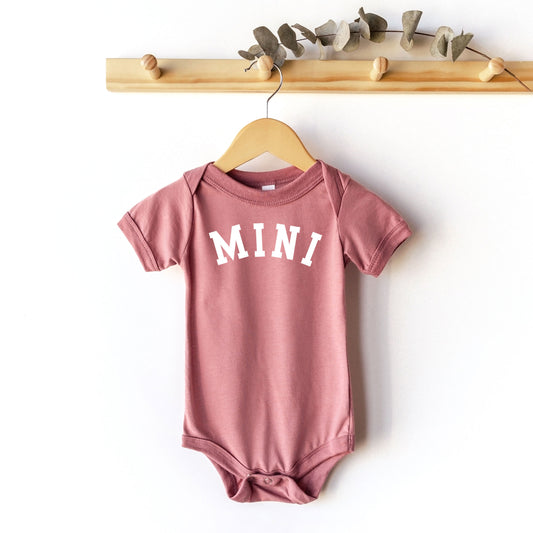 Mini Arched | Baby Graphic Short Sleeve Onesie