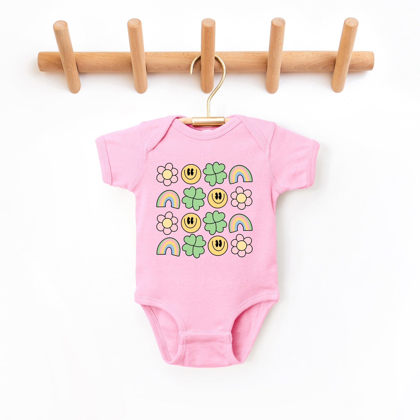 Smiley Clover Daisy | Baby Graphic Short Sleeve Onesie
