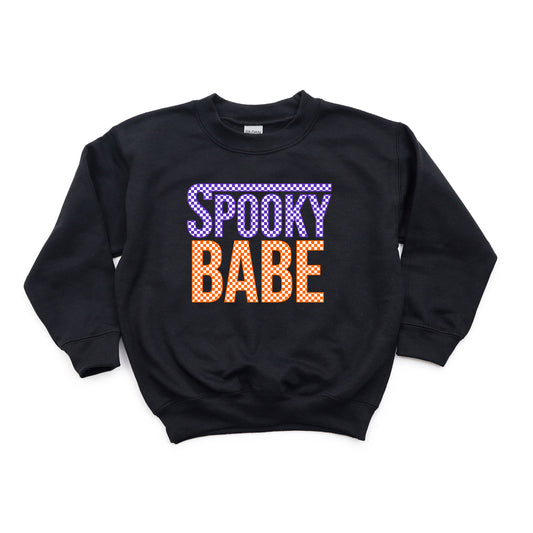 Spooky Babe Checkered | Youth Graphic Sweatshirt