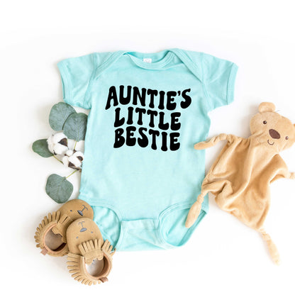 Auntie's Little Bestie | Baby Graphic Short Sleeve Onesie