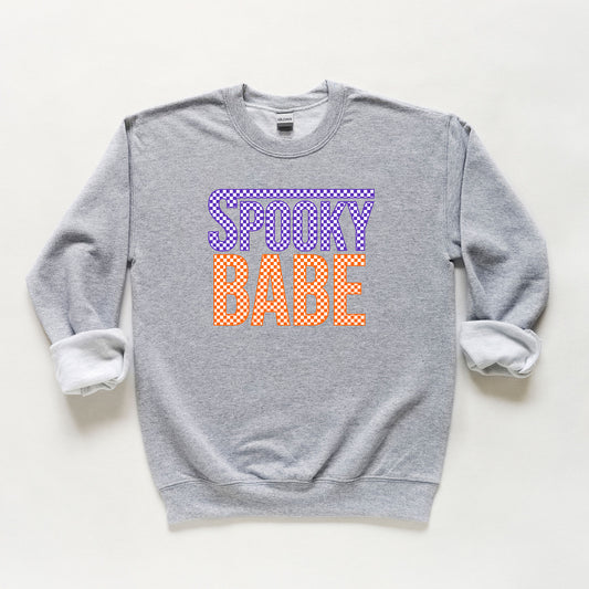 Spooky Babe Checkered | Youth Graphic Sweatshirt