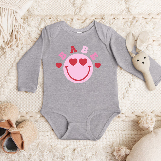 Babe Smile | Baby Graphic Long Sleeve Onesie