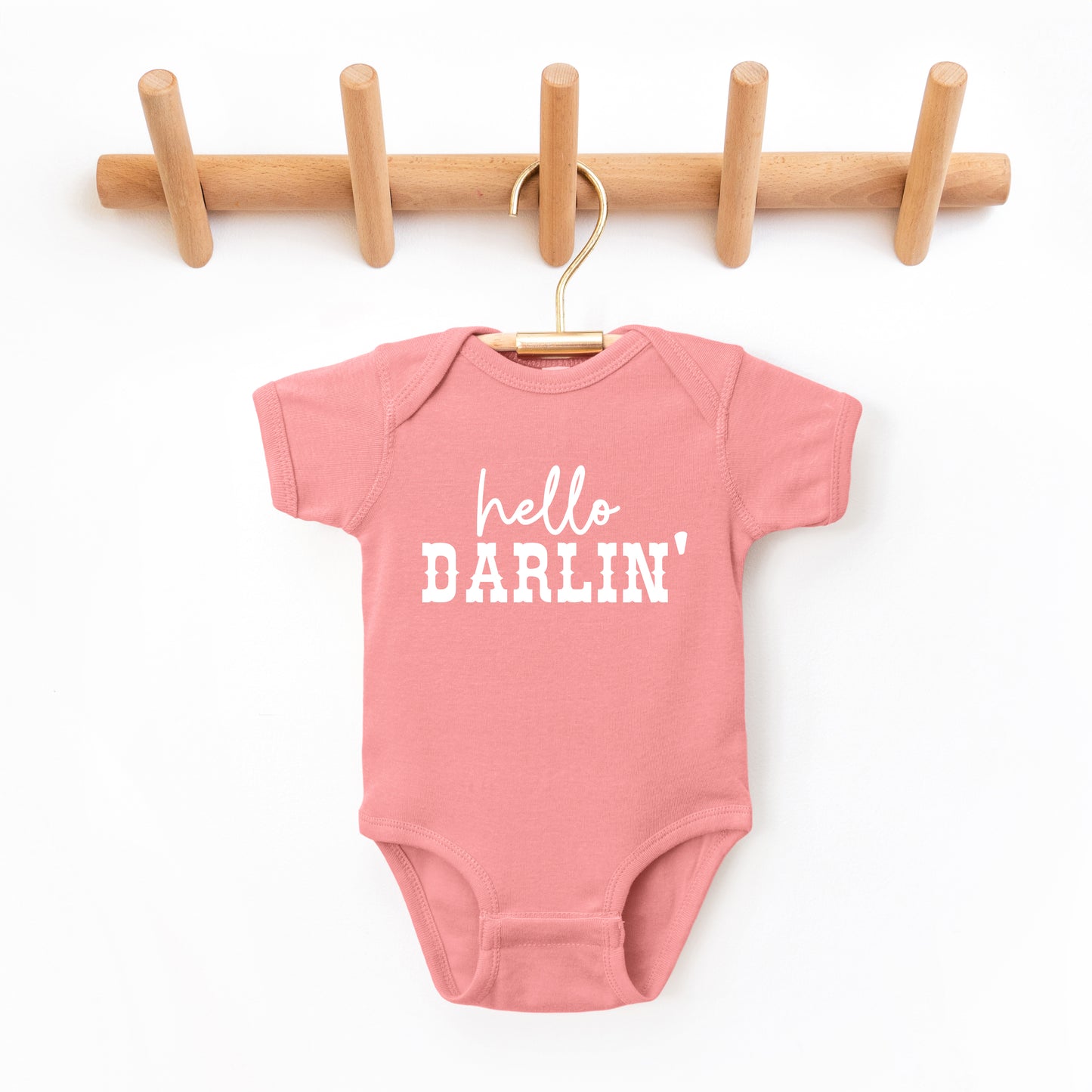 Hello Darlin' | Baby Graphic Short Sleeve Onesie