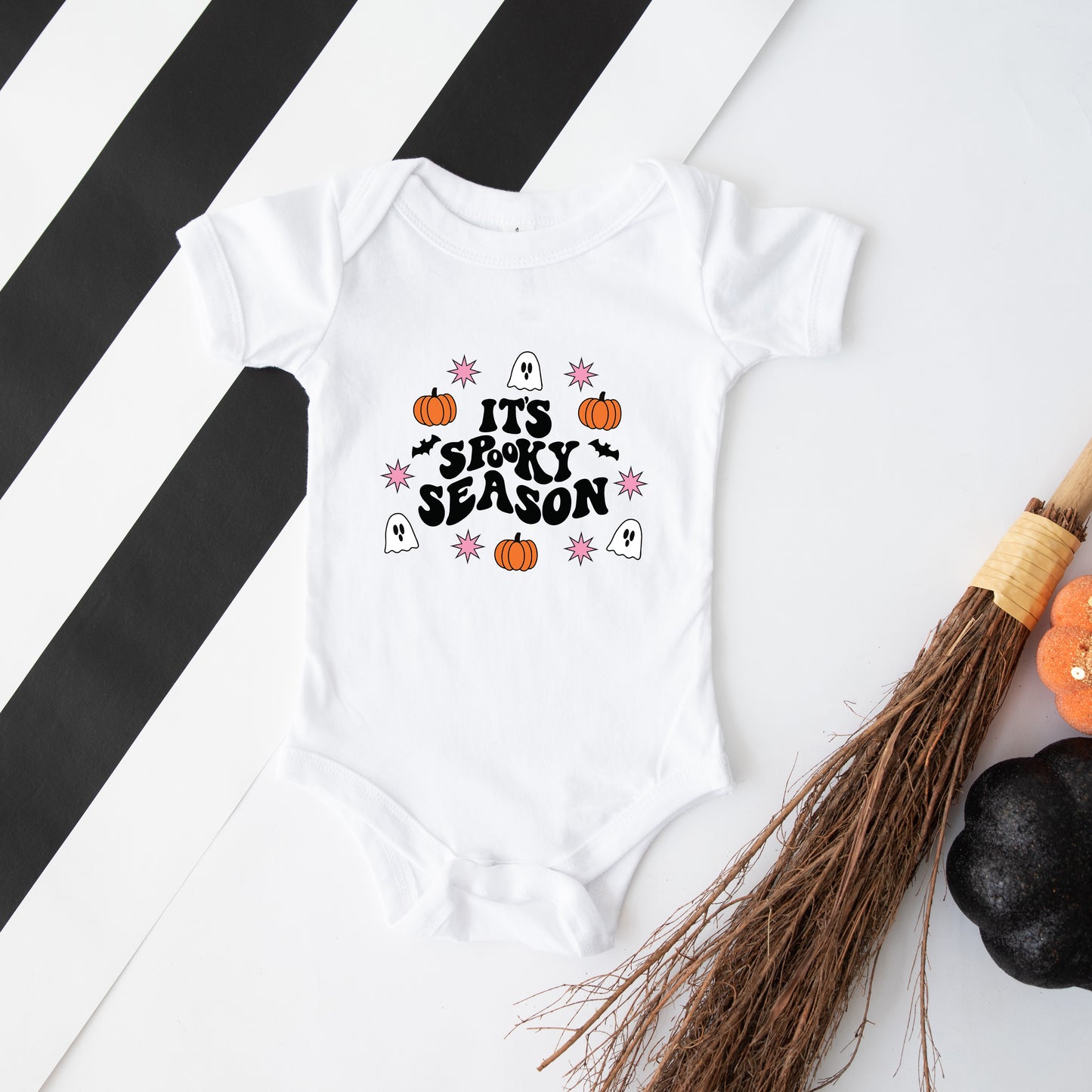 It's Spooky Season Ghost | Baby Graphic Short Sleeve Onesie