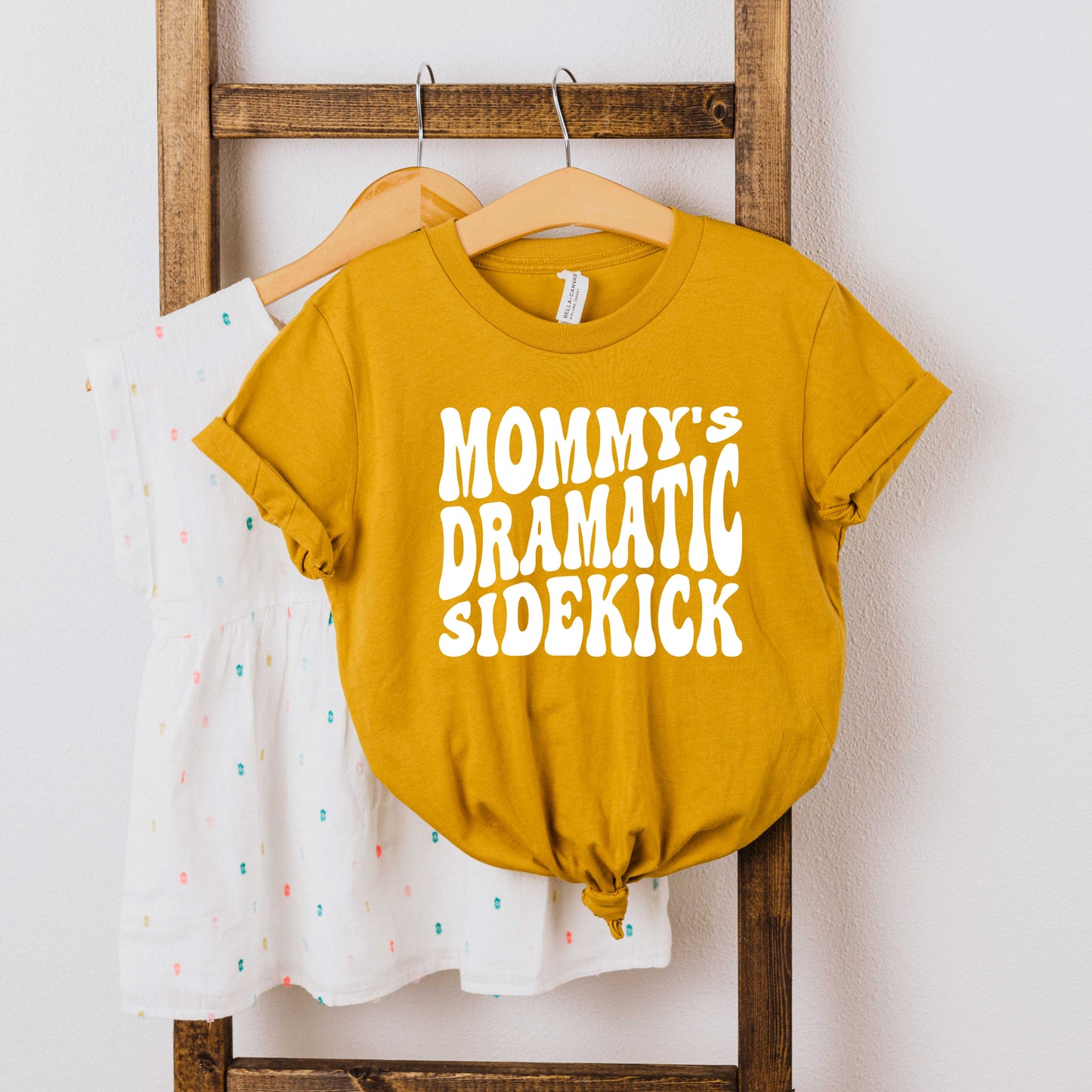 Mommy's Dramatic Sidekick | Youth Short Sleeve Crew Neck