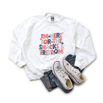 I'm Here For The Snacks | Youth Sweatshirt