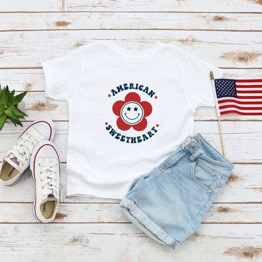 American Sweetheart Flower | Youth Short Sleeve Crew Neck