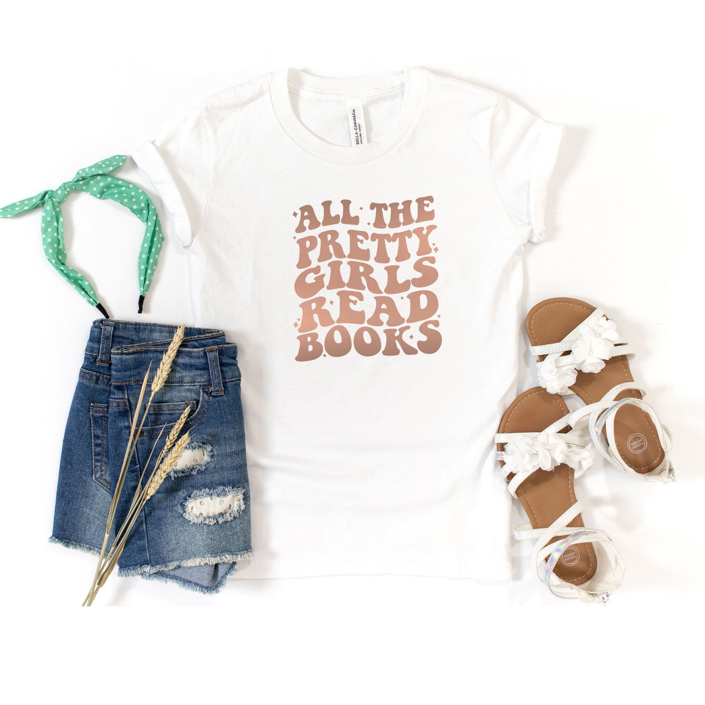 Pretty Girls Read Books | Youth Short Sleeve Crew Neck