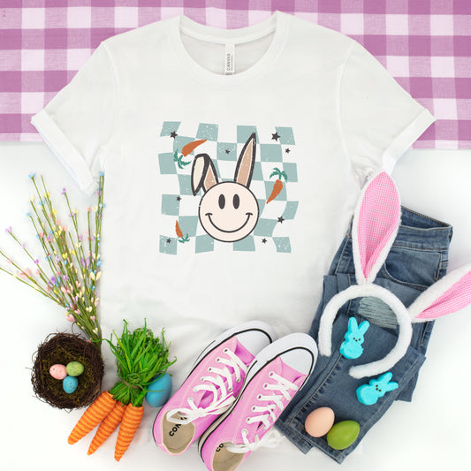 Checkered Smiley Easter Bunny | Youth Short Sleeve Crew Neck