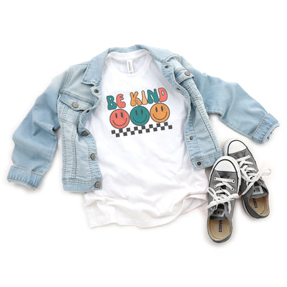 Checkered Be Kind Smiley Face | Youth Short Sleeve Crew Neck
